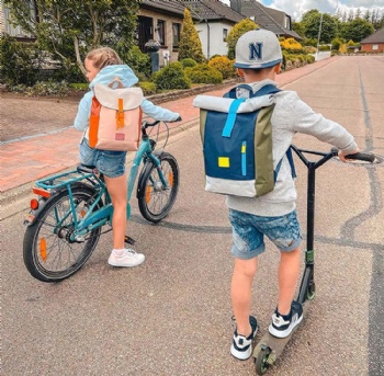 Quality REACH&Prop65 compliant rPET 600D polyester rolltop rucksack backpack bag for pre-school children