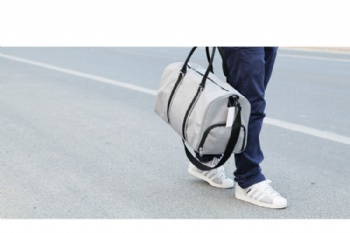 China trustworthy supplier for quality solid black duffle bags workout gym bags