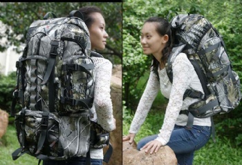 大容量登山包60L户外仿生迷彩背包登山包